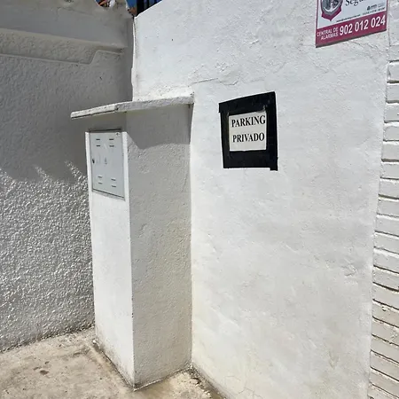 Y P Banus Views Fely Bed & Breakfast Marbella